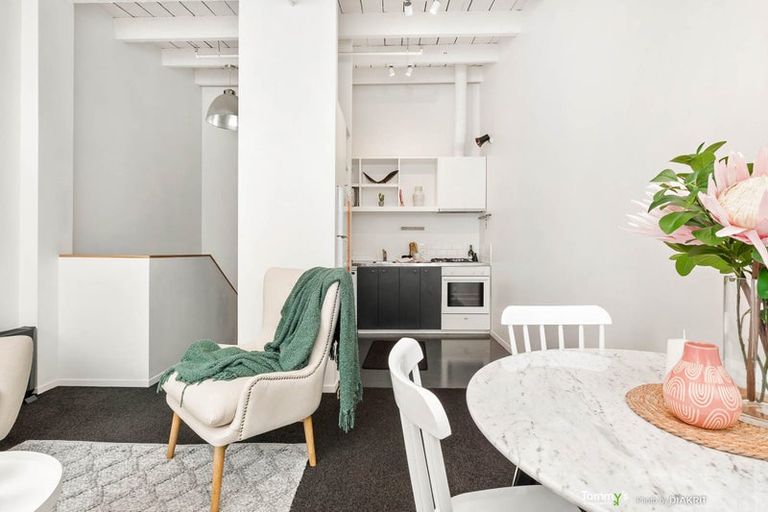 Photo of property in Hannahs Warehouse Apartments, 14/13 Leeds Street, Te Aro, Wellington, 6011