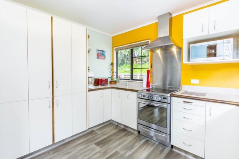 Photo of property in 2/464 Stokes Valley Road, Stokes Valley, Lower Hutt, 5019