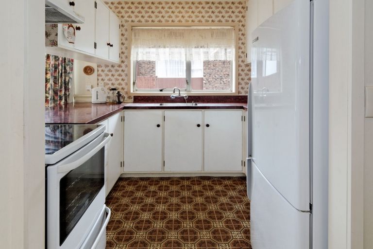 Photo of property in 3/12 Pamela Place, New Lynn, Auckland, 0600