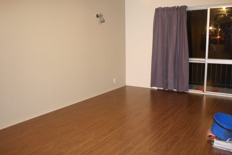 Photo of property in 6/48 Mcleod Road, Henderson, Auckland, 0612