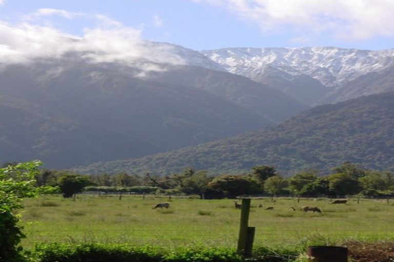 Photo of property in 329 Poerua Valley Road, Harihari, 7884