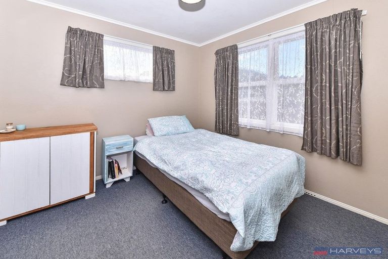 Photo of property in 32 Grande Vue Road, Hillpark, Auckland, 2102
