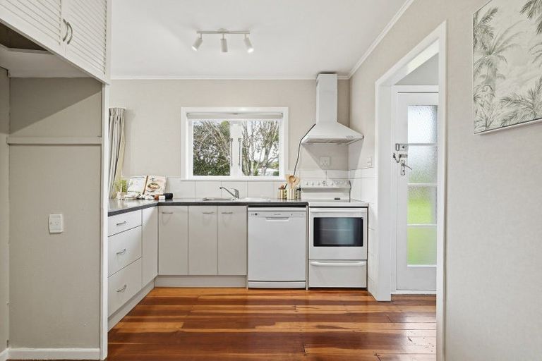 Photo of property in 3 Melrose Avenue, Owhata, Rotorua, 3010