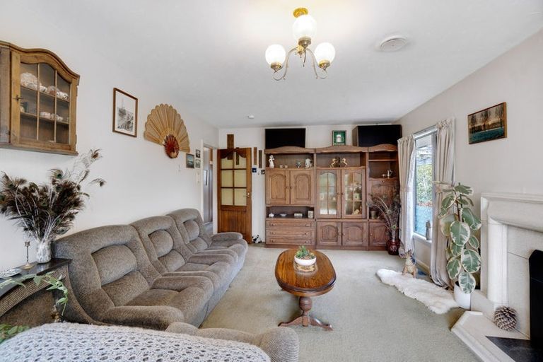 Photo of property in 68 Loes Road, Darfield, 7571