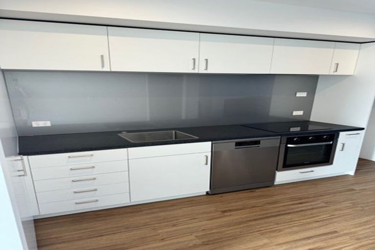 Photo of property in 14/6 Waverley Street, Sydenham, Christchurch, 8023