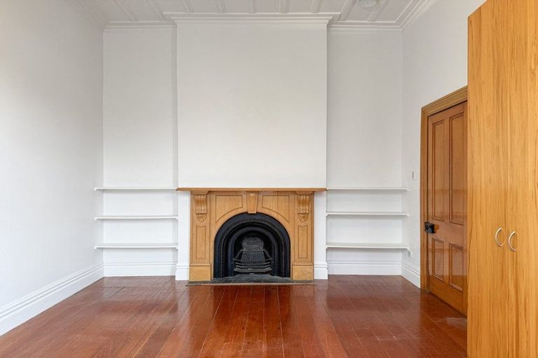 Photo of property in 1/10 Patuone Avenue, Devonport, Auckland, 0624