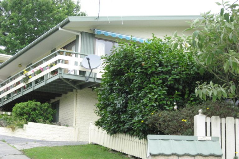 Photo of property in 52 Hilltop Avenue, Morningside, Whangarei, 0110