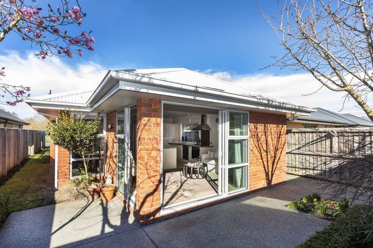 Photo of property in 14 Venerable Terrace, Yaldhurst, Christchurch, 8042