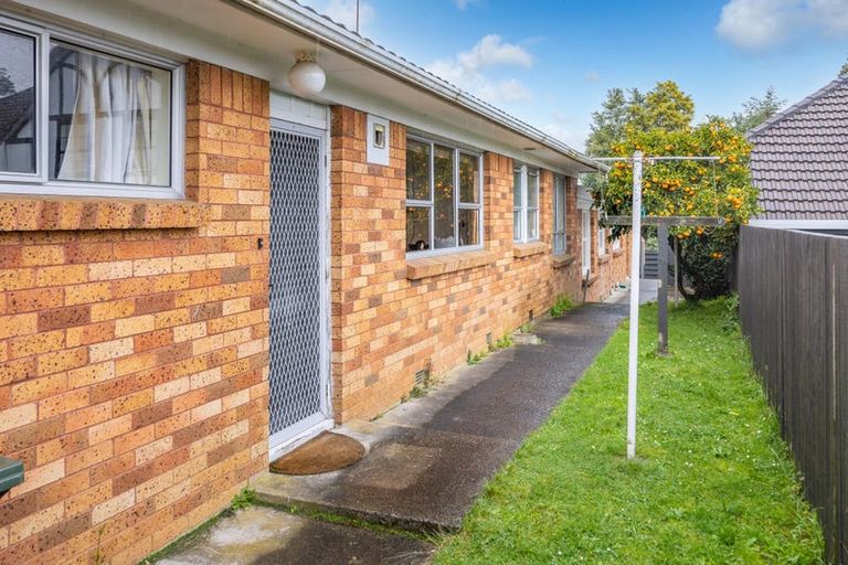 Photo of property in 52a Berkley Avenue, Hillcrest, Hamilton, 3216