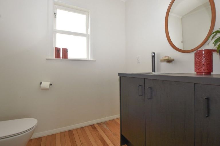 Photo of property in 5 Charles Street, Carterton, 5713