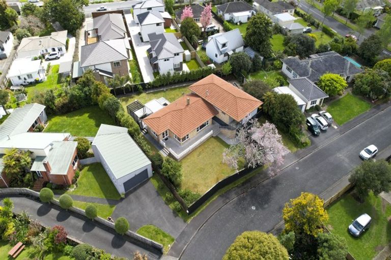 Photo of property in 4 Gordon Street, Hillcrest, Hamilton, 3216