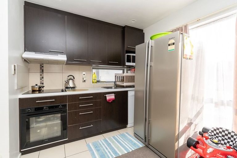 Photo of property in 14a Dowding Street, Melville, Hamilton, 3206