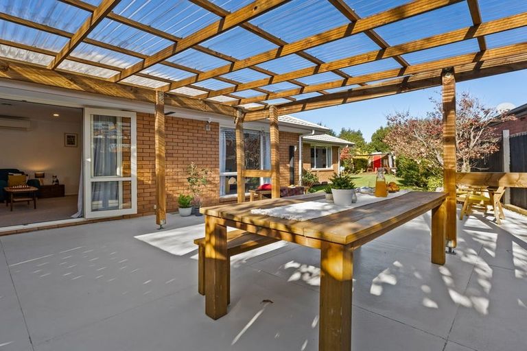Photo of property in 35 Durrell Way, Rolleston, 7614