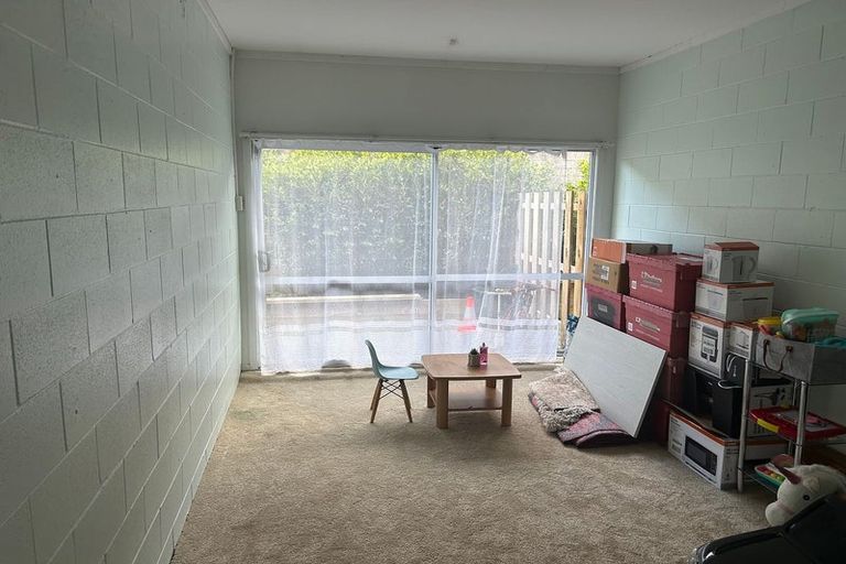 Photo of property in 2/31 Abercrombie Street, Howick, Auckland, 2014