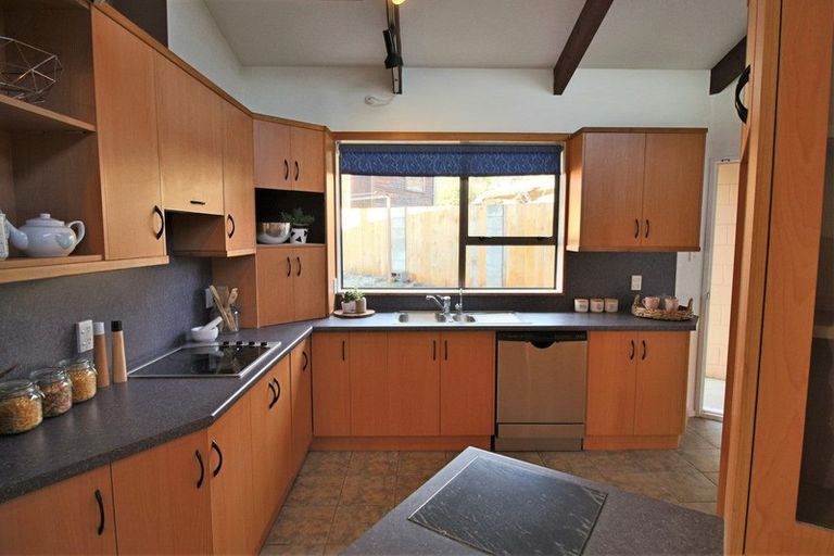 Photo of property in 60 Aronui Road, Bridge Hill, Alexandra, 9320