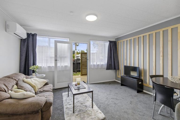 Photo of property in 7/100 Martin Street, Wallaceville, Upper Hutt, 5018