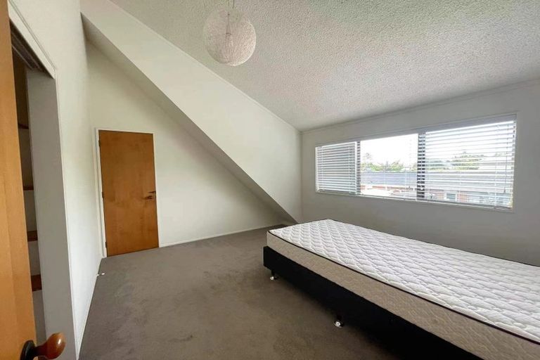 Photo of property in 15 Motuora Road, Manly, Whangaparaoa, 0930