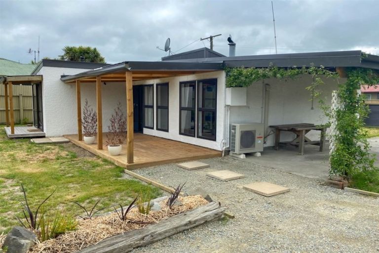 Photo of property in 27 John Street, Temuka, 7920