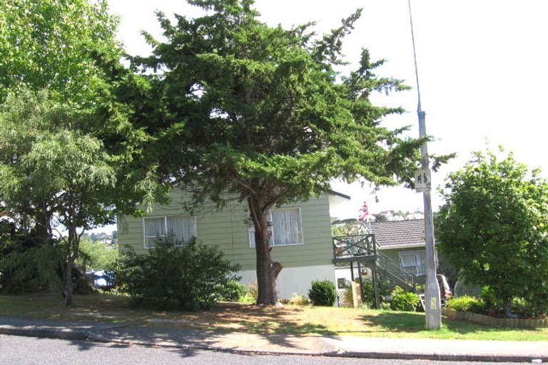 Photo of property in 1/14 Finchley Road, Torbay, Auckland, 0630