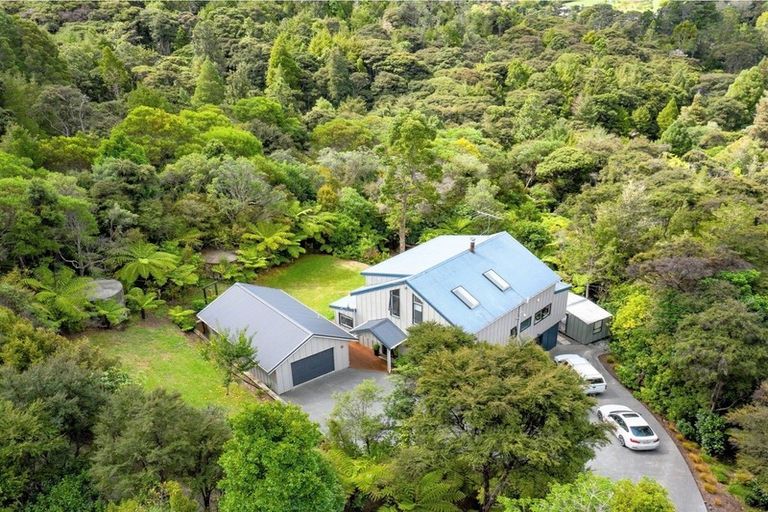 Photo of property in 961 Sandspit Road, Sandspit, Warkworth, 0982