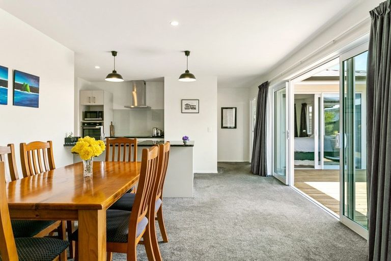 Photo of property in 6 Maison Way, Rangatira Park, Taupo, 3330