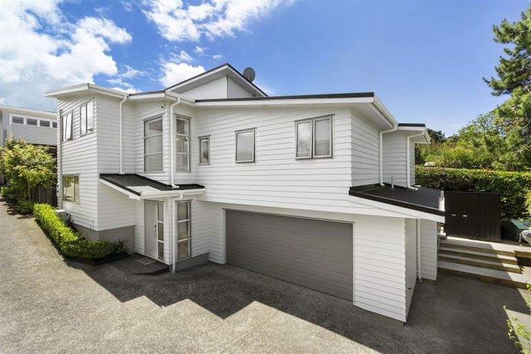 Photo of property in 7a Varlene Terrace, Forrest Hill, Auckland, 0620