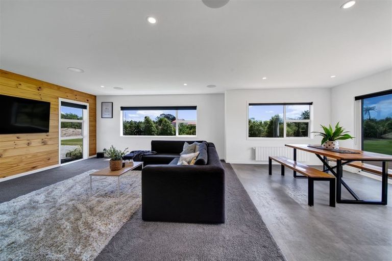 Photo of property in 1253 Upland Road, Egmont Village, Inglewood, 4386