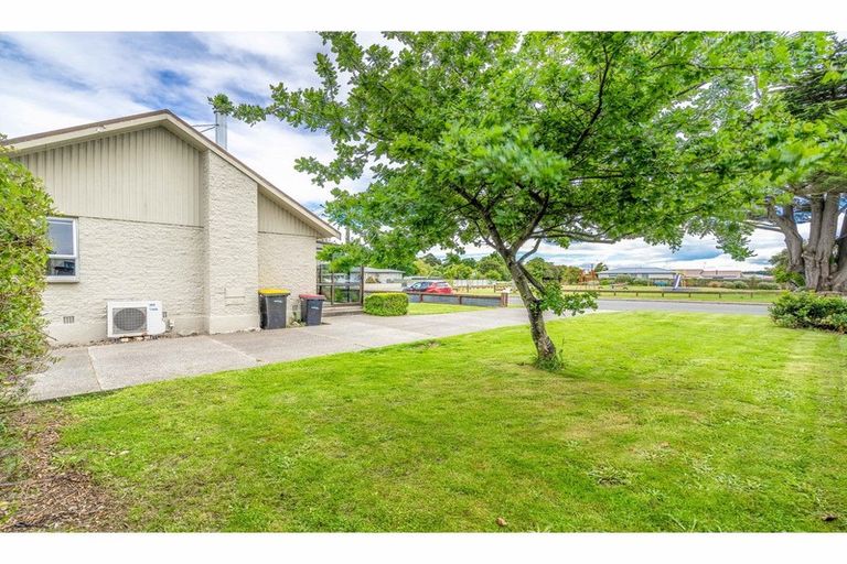 Photo of property in 29 Frome Street, Clifton, Invercargill, 9812