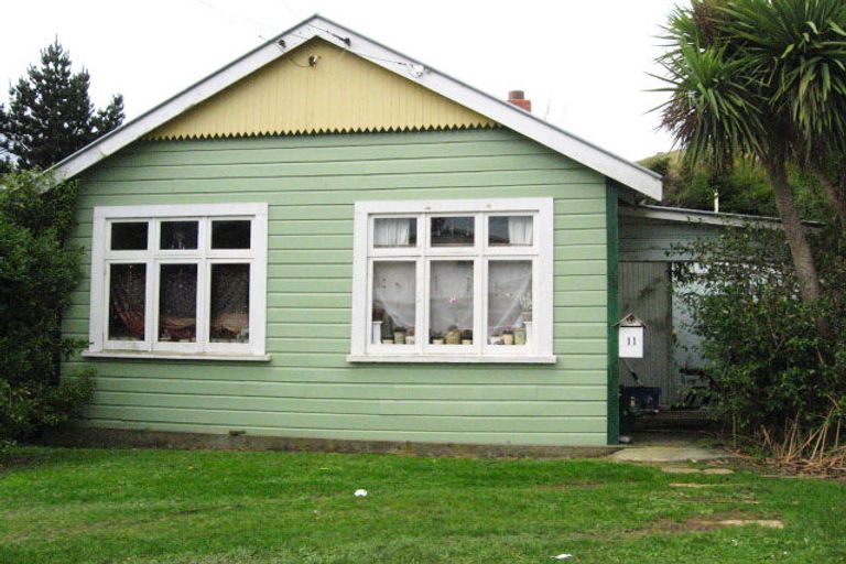 Photo of property in 11 Greenacres Street, Macandrew Bay, Dunedin, 9014
