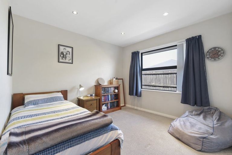 Photo of property in 32 Kotare Avenue, Rangiora, 7400