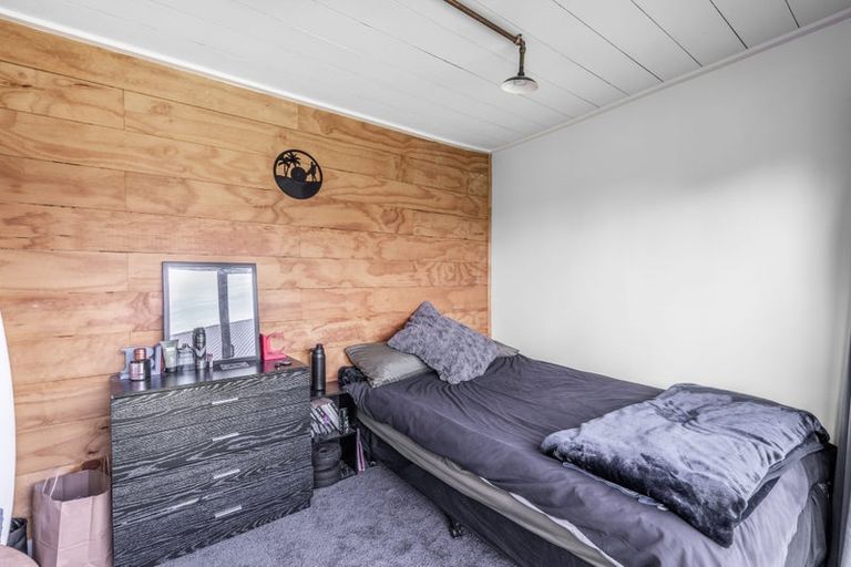 Photo of property in 34 Cruickshank Crescent, Rosedale, Invercargill, 9810