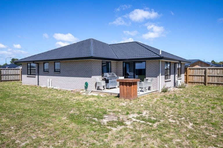 Photo of property in 6 Southdown Place, Kirwee, 7571