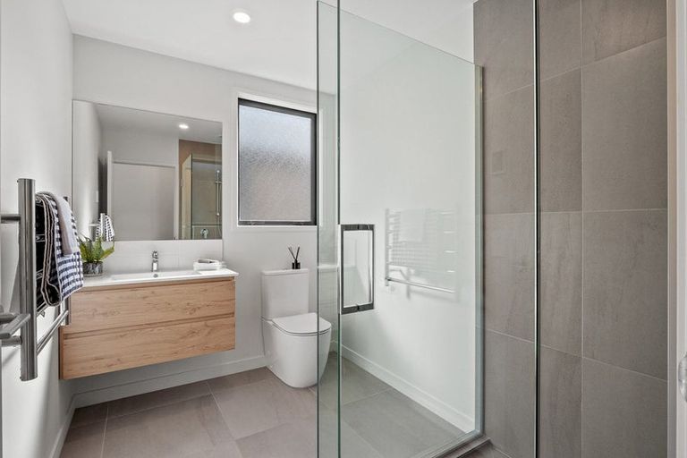 Photo of property in 39 Mulholland Drive, Jacks Point, 9371