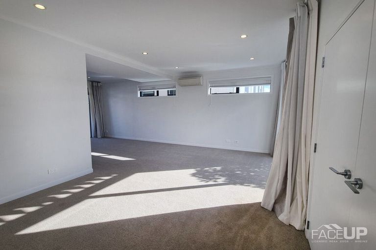 Photo of property in 9 Frank Gill Road, Hobsonville, Auckland, 0616