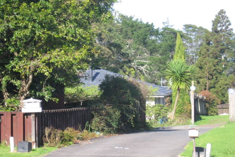 Photo of property in 14 Albemarle Place, Massey, Auckland, 0614