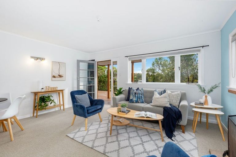 Photo of property in 82 Cluny Road, Plimmerton, Porirua, 5026