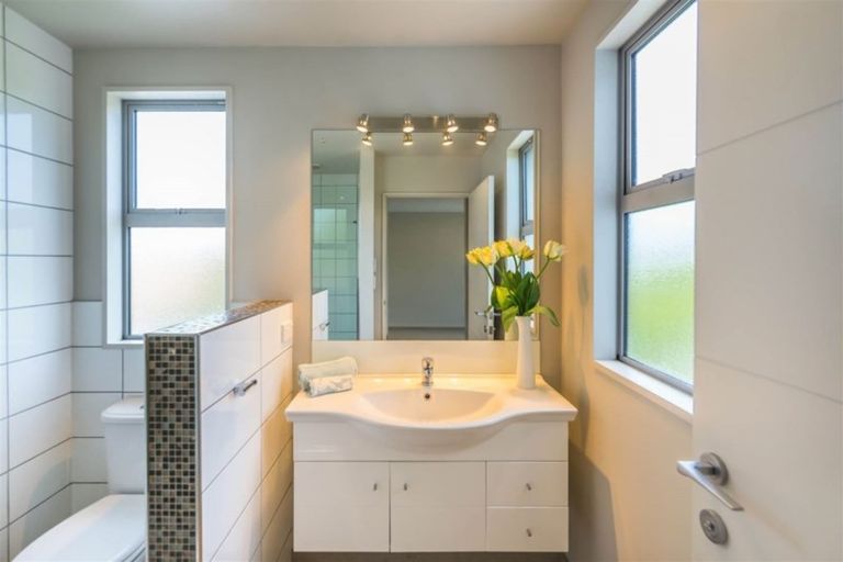 Photo of property in 164 Idris Road, Strowan, Christchurch, 8052