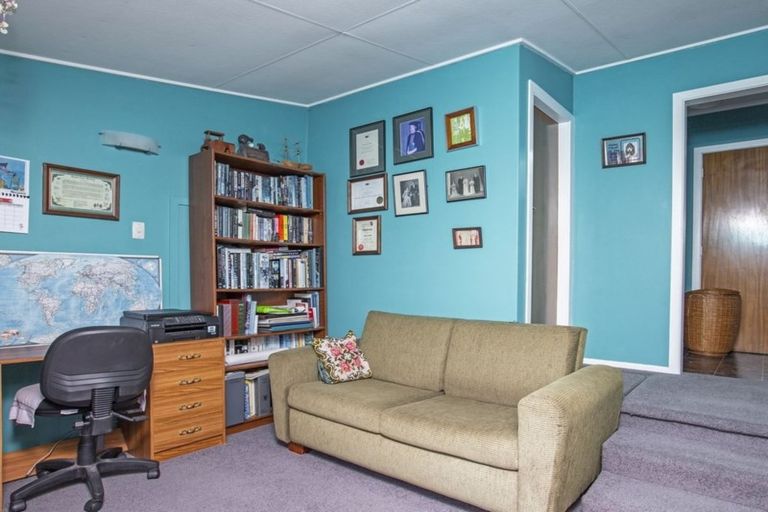 Photo of property in 24 Freyberg Street, Solway, Masterton, 5810