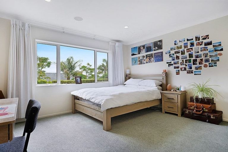 Photo of property in 5 Wairere Road, Torbay, Auckland, 0630