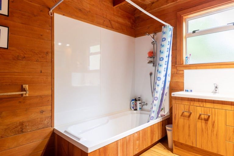 Photo of property in 61 Akitio Esplanade, Akitio, Pongaroa, 4991