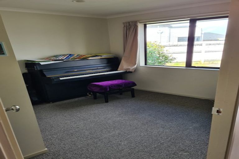 Photo of property in 15 Wiltshire Drive, Huntington, Hamilton, 3210