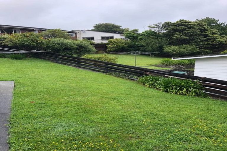 Photo of property in 87 Spinnaker Drive, Whitby, Porirua, 5024