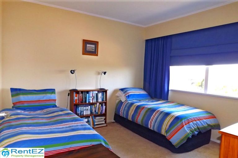 Photo of property in 36 Marlborough Avenue, Glenfield, Auckland, 0629