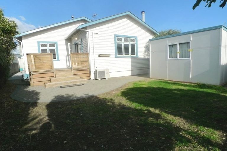 Photo of property in 15 Jessie Street, Petone, Lower Hutt, 5012