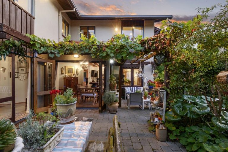 Photo of property in 7 Ivory Gardens, Rangiora, 7400