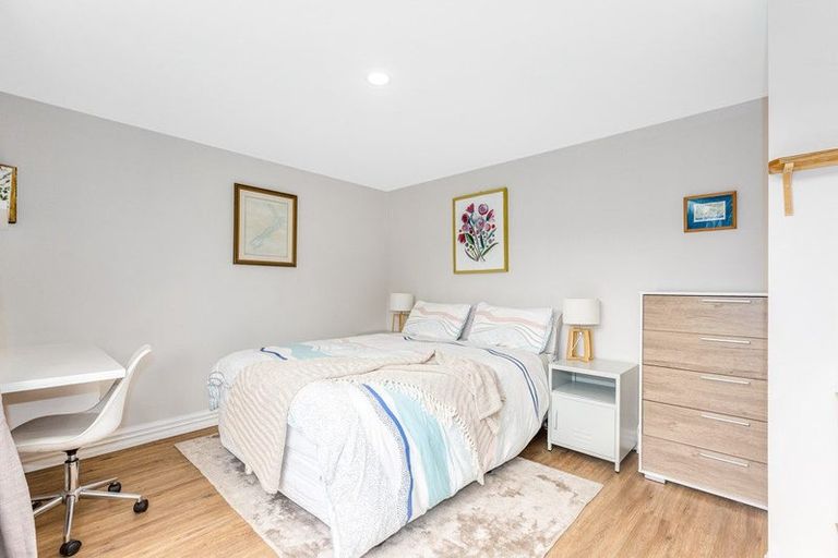 Photo of property in 60 Stanley Street, Berhampore, Wellington, 6023