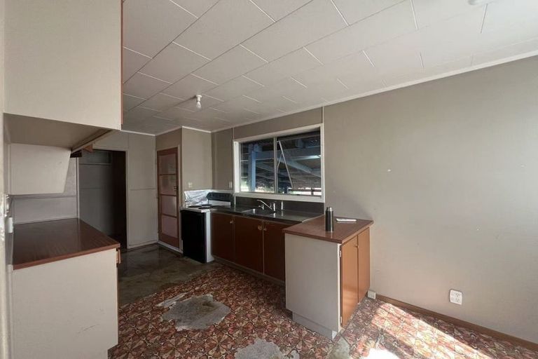 Photo of property in 11 Vimy Place, Mangere, Auckland, 2022