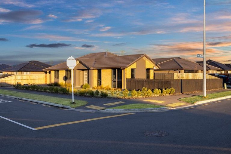 Photo of property in 28 Stud Road, Yaldhurst, Christchurch, 8042