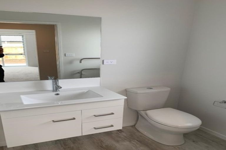 Photo of property in 14 Kamokore Glade, Pyes Pa, Tauranga, 3112