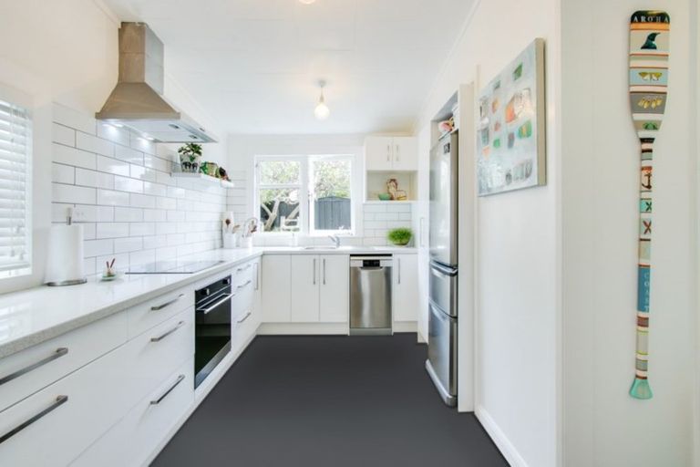 Photo of property in 70 Mcgrath Street, Napier South, Napier, 4110